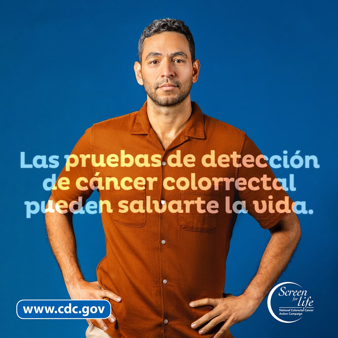 Foto de un hombre con el enlace de www.cdc.gov y el logo de Screen for Life