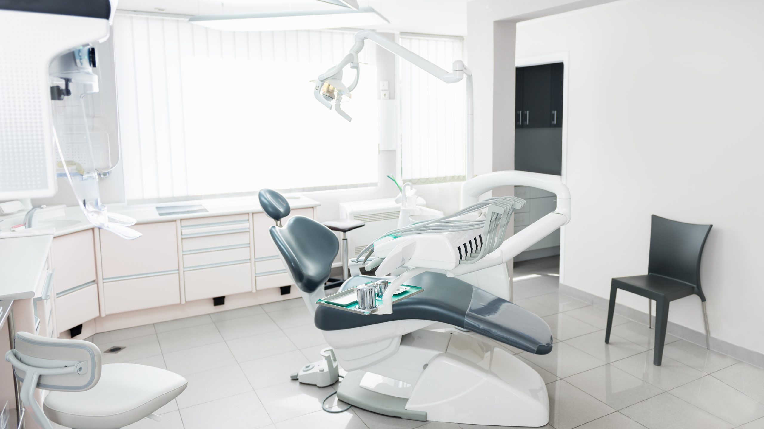 — title missing — A dental operatory.