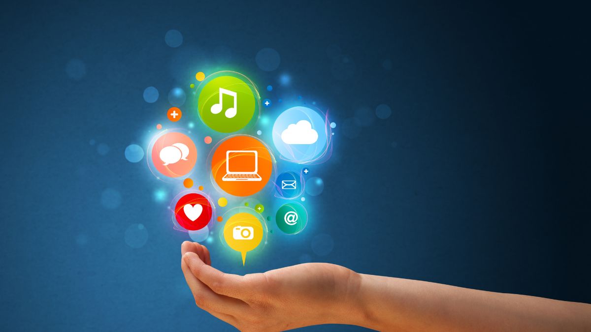 — title missing — App images in hand